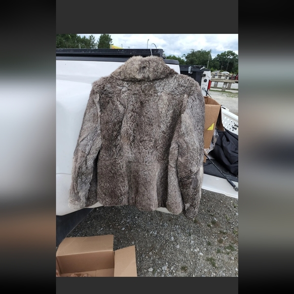 Upward 100℅ Rabbit Fur Satin Lined Jacket - Picture 6 of 7
